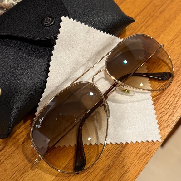 Aviator Gradient • Ray-Ban - Picture 1 of 4